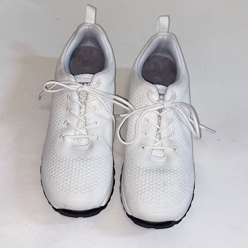 Harmony 783 White Fabric with Silver Accent Unisex M/12M W13.5 Size